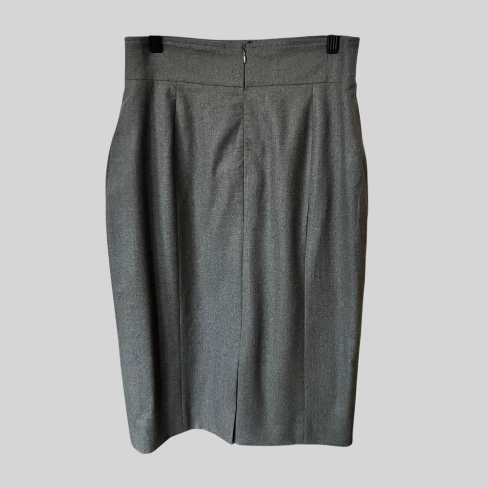 Escada Grey Wool Pencil Skirt.
